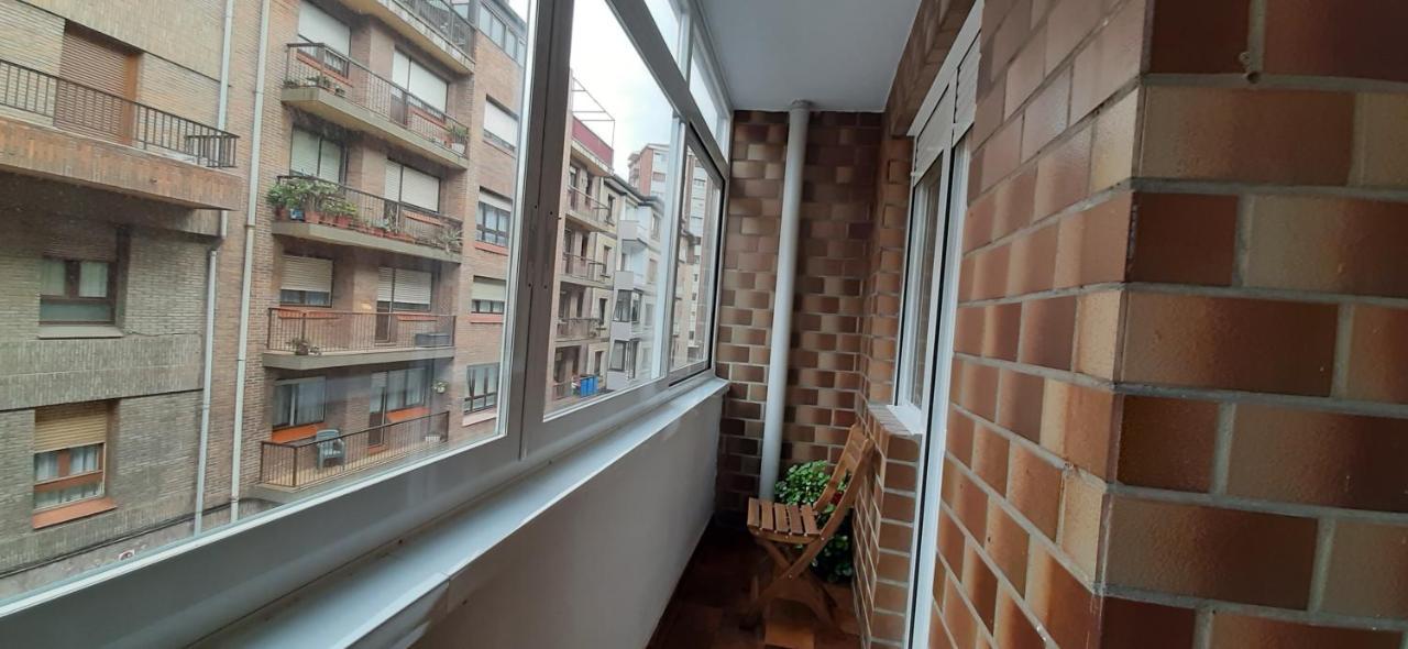 Apartamento Costa Vasca Las Arenas Getxo Eksteriør bilde