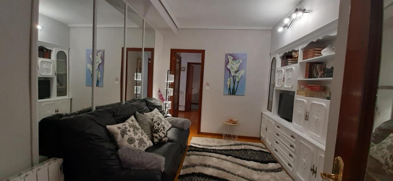 Apartamento Costa Vasca Las Arenas Getxo Eksteriør bilde
