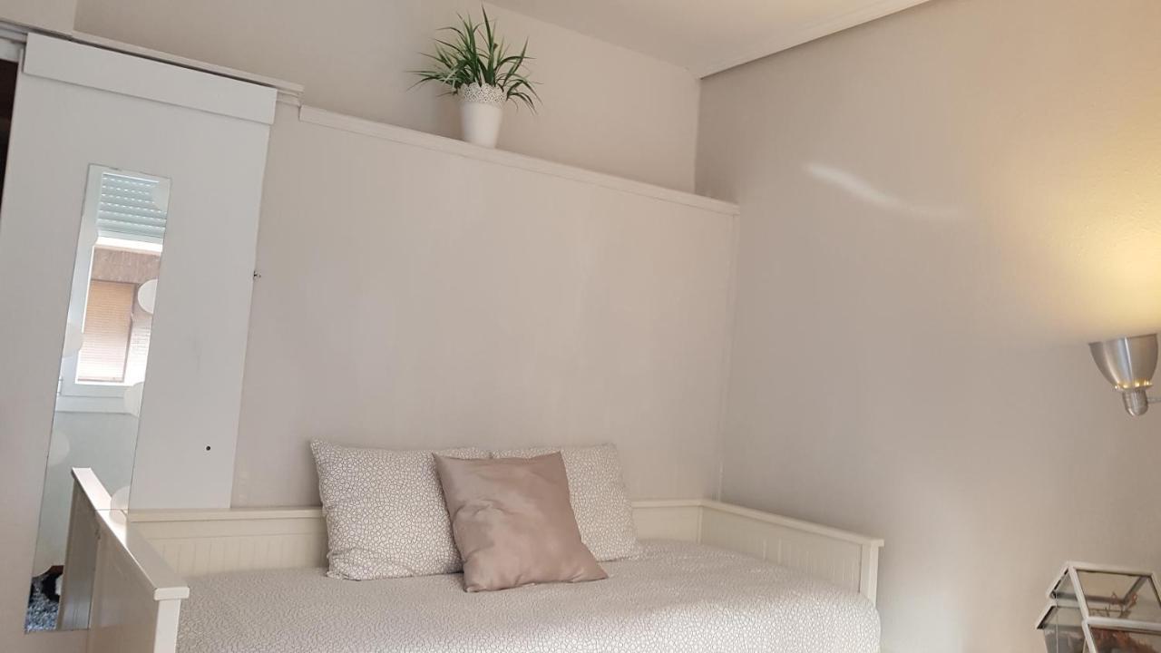 Apartamento Costa Vasca Las Arenas Getxo Eksteriør bilde